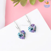 Load image into Gallery viewer, Crystal Heart Earrings