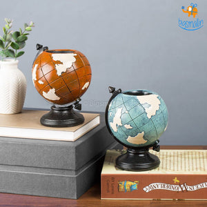 Globe Resin Stationery Holder - Hand painted