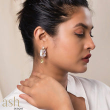 Load image into Gallery viewer, Hana Rakhi Gift Set For Sister
