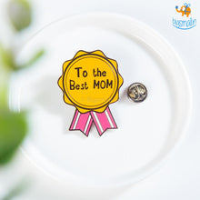 Load image into Gallery viewer, Best Mom Lapel Pin
